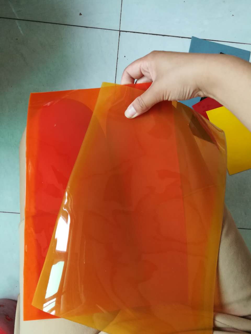 高品質(zhì)出口中東2mm焊接防護(hù)屏 焊接防護(hù)簾供應(yīng)商